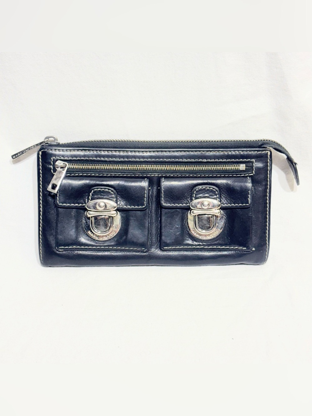 MARC JACOBS Black Leather Wallet Double Front Pockets Push Lock Top Zip Closure